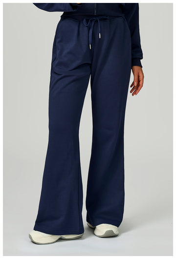 Chill Fit Wide-Leg Sweatpants