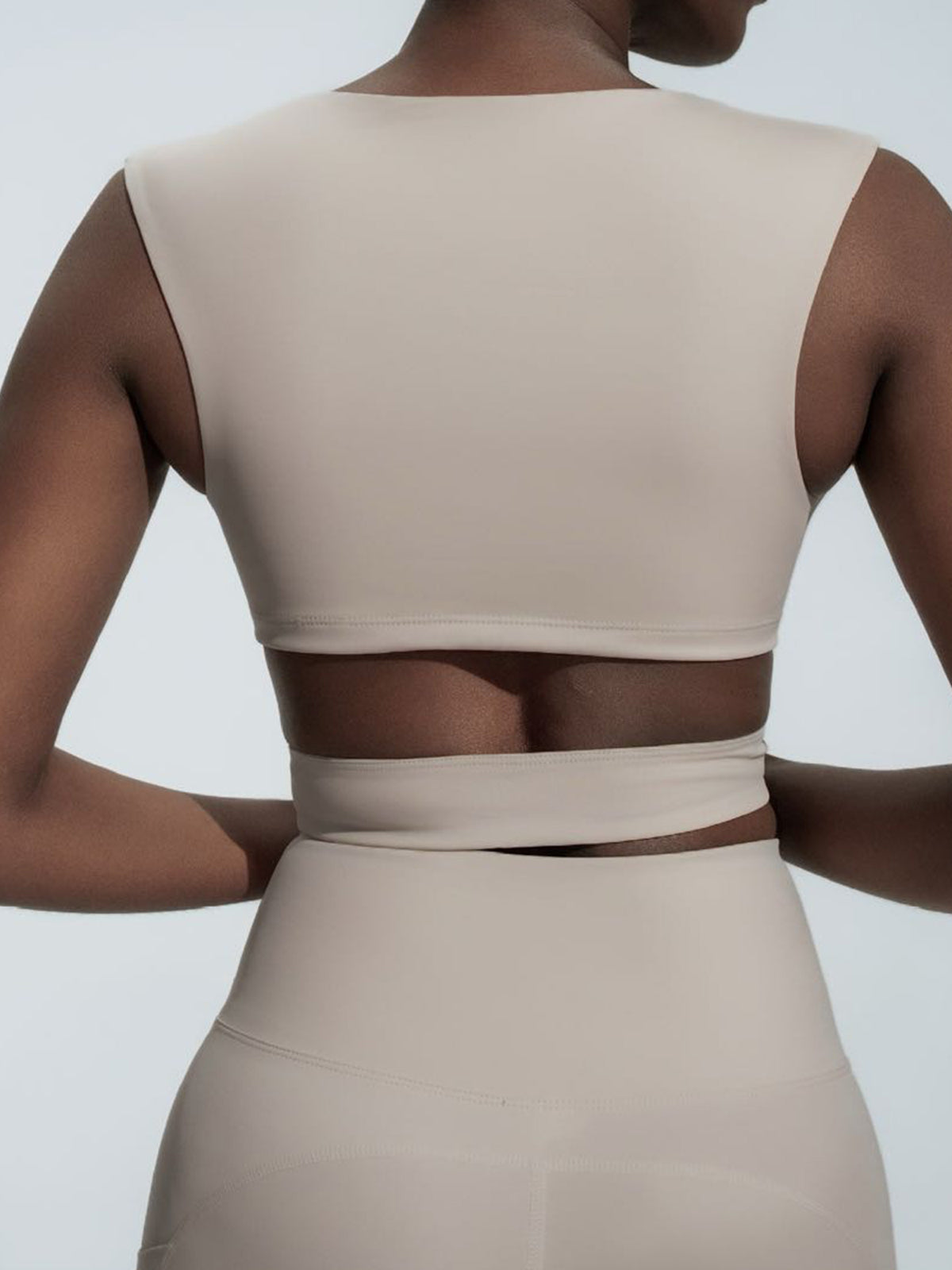 Sculpt Bra & Crossover Pocket Leggings Set