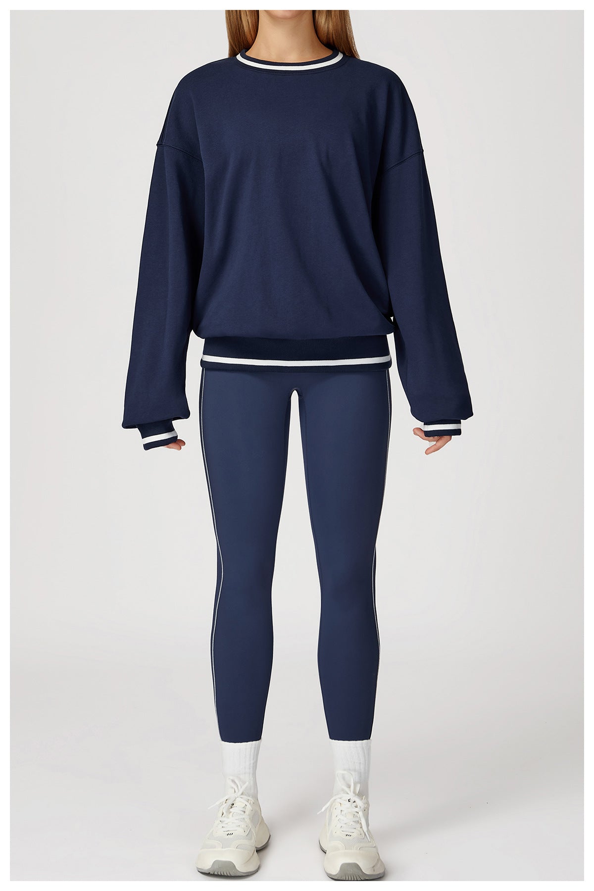 Contrast Trim Relaxed Fit Sweatshirt