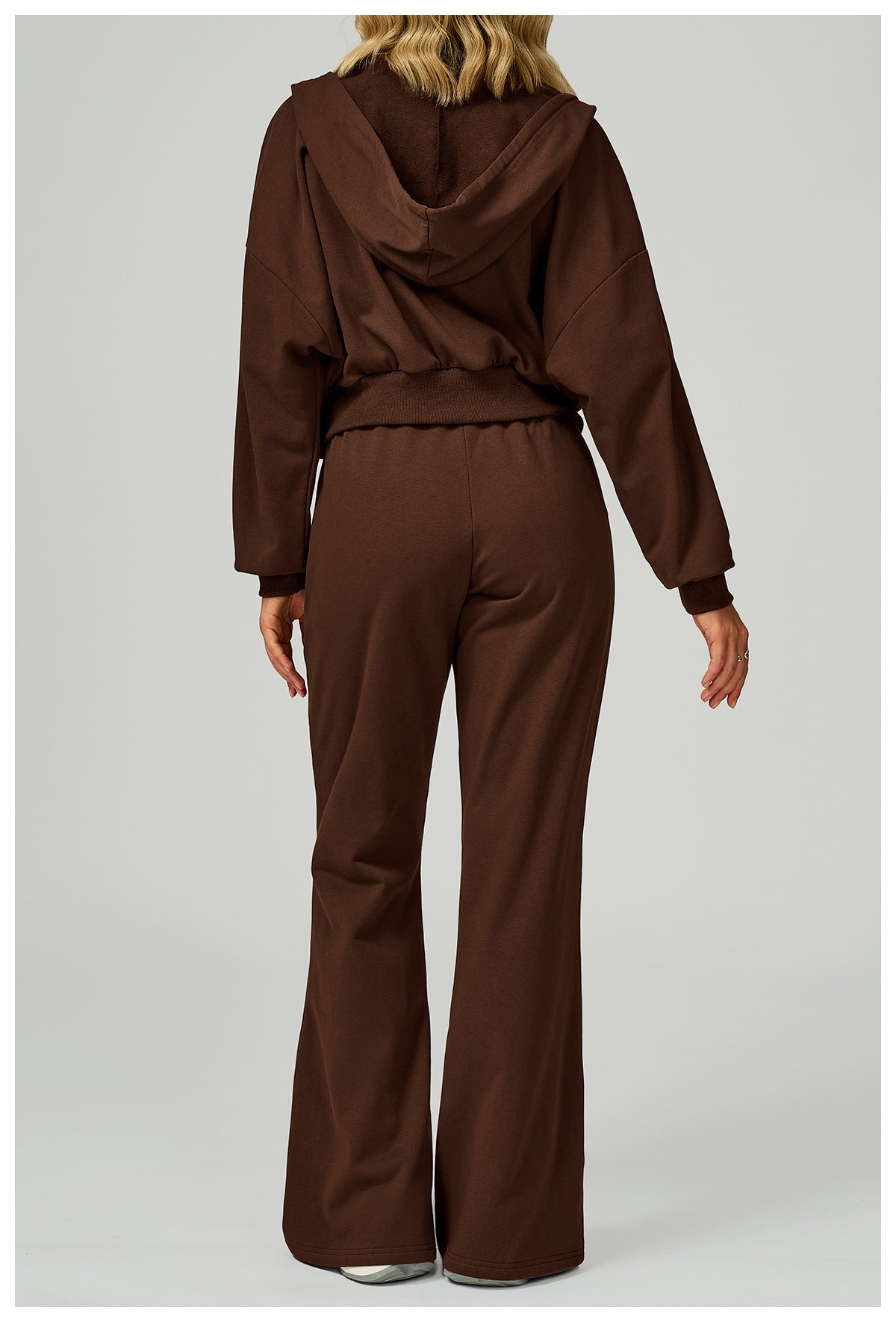 Chill Fit Wide-Leg Sweatpants