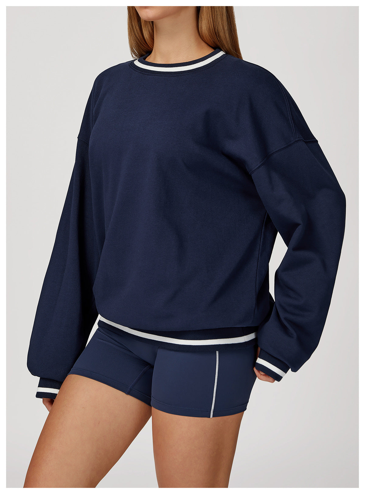 Contrast Trim Relaxed Fit Sweatshirt