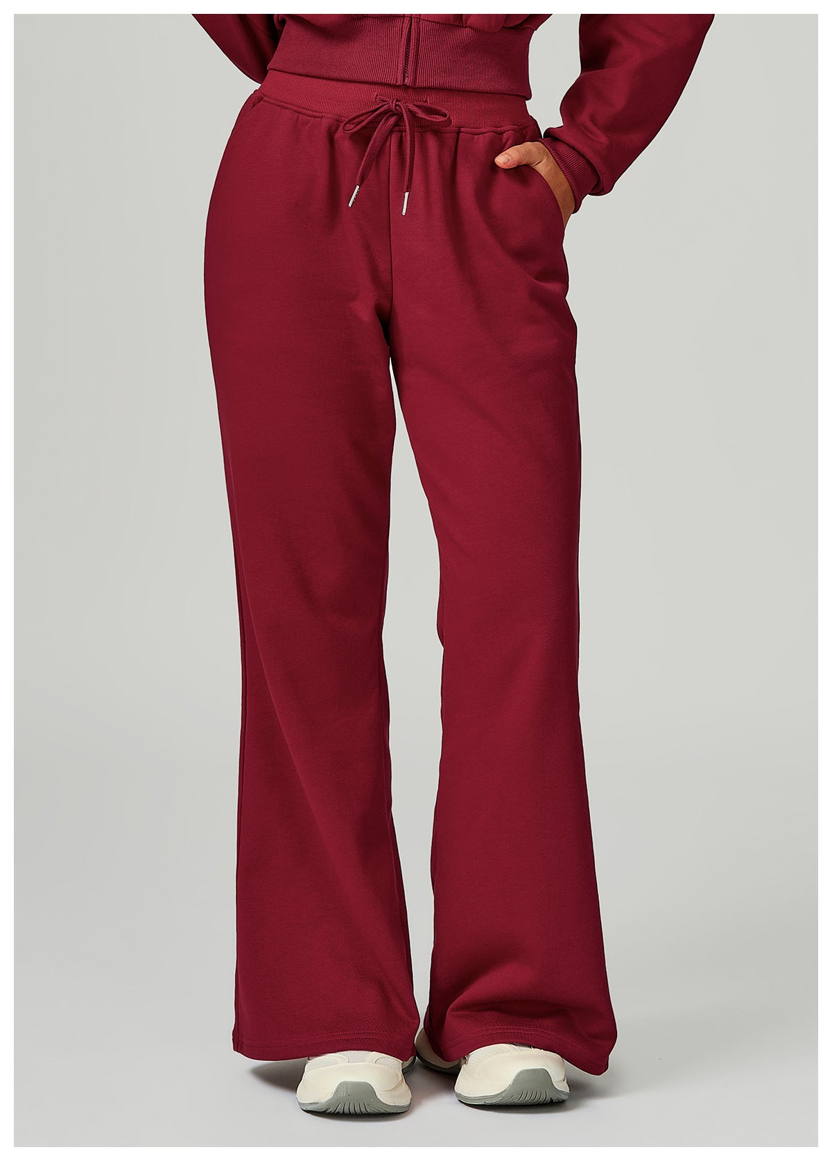 Chill Fit Wide-Leg Sweatpants